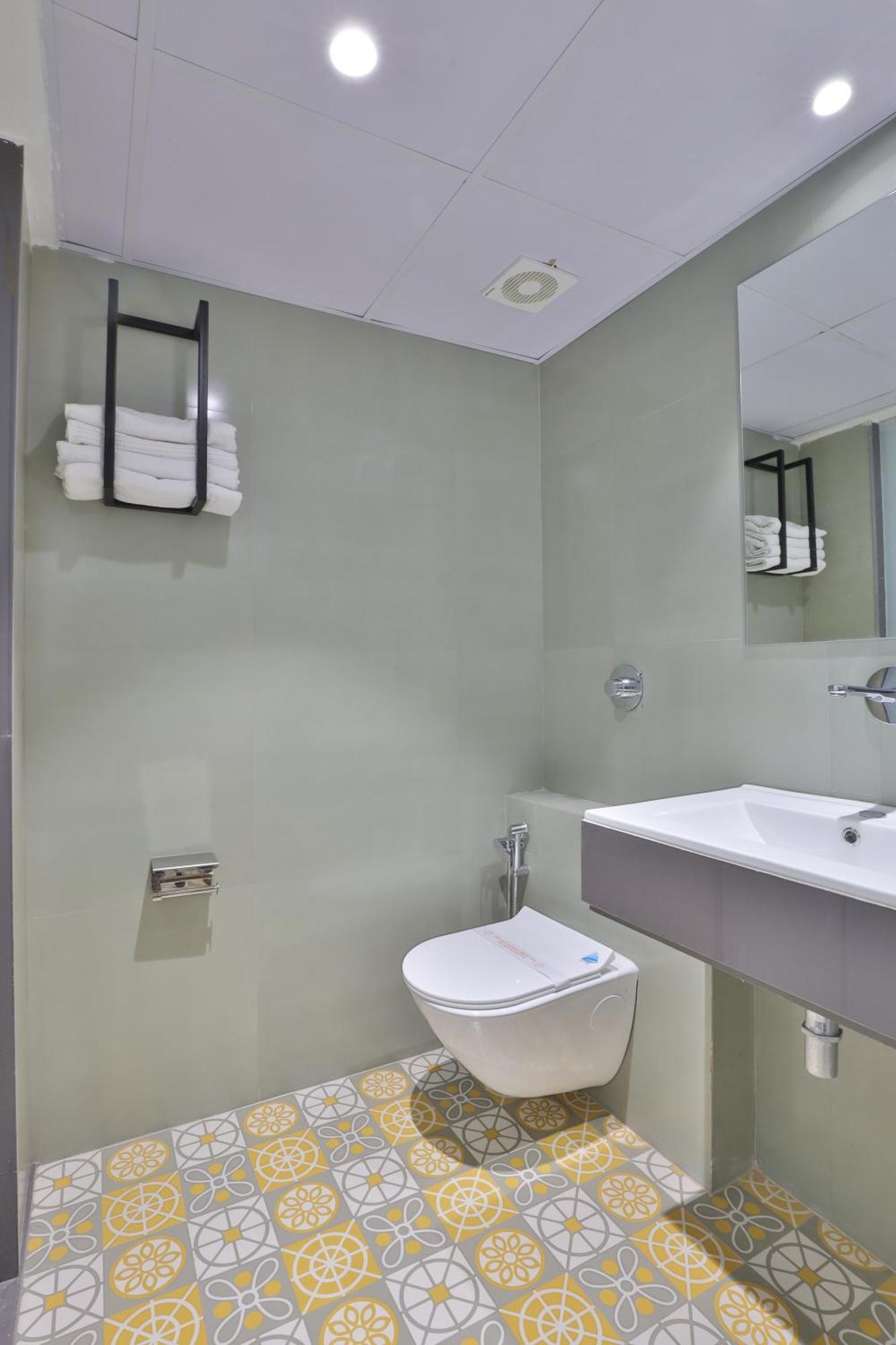 אחמדאבאד Hotel The Grand Suites מראה חיצוני תמונה