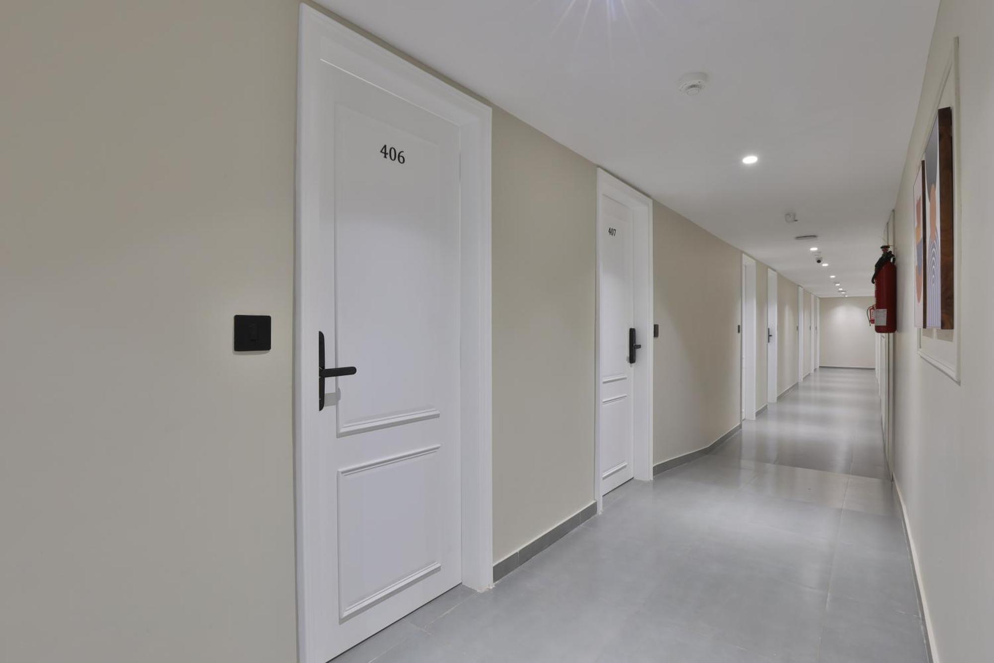 אחמדאבאד Hotel The Grand Suites מראה חיצוני תמונה