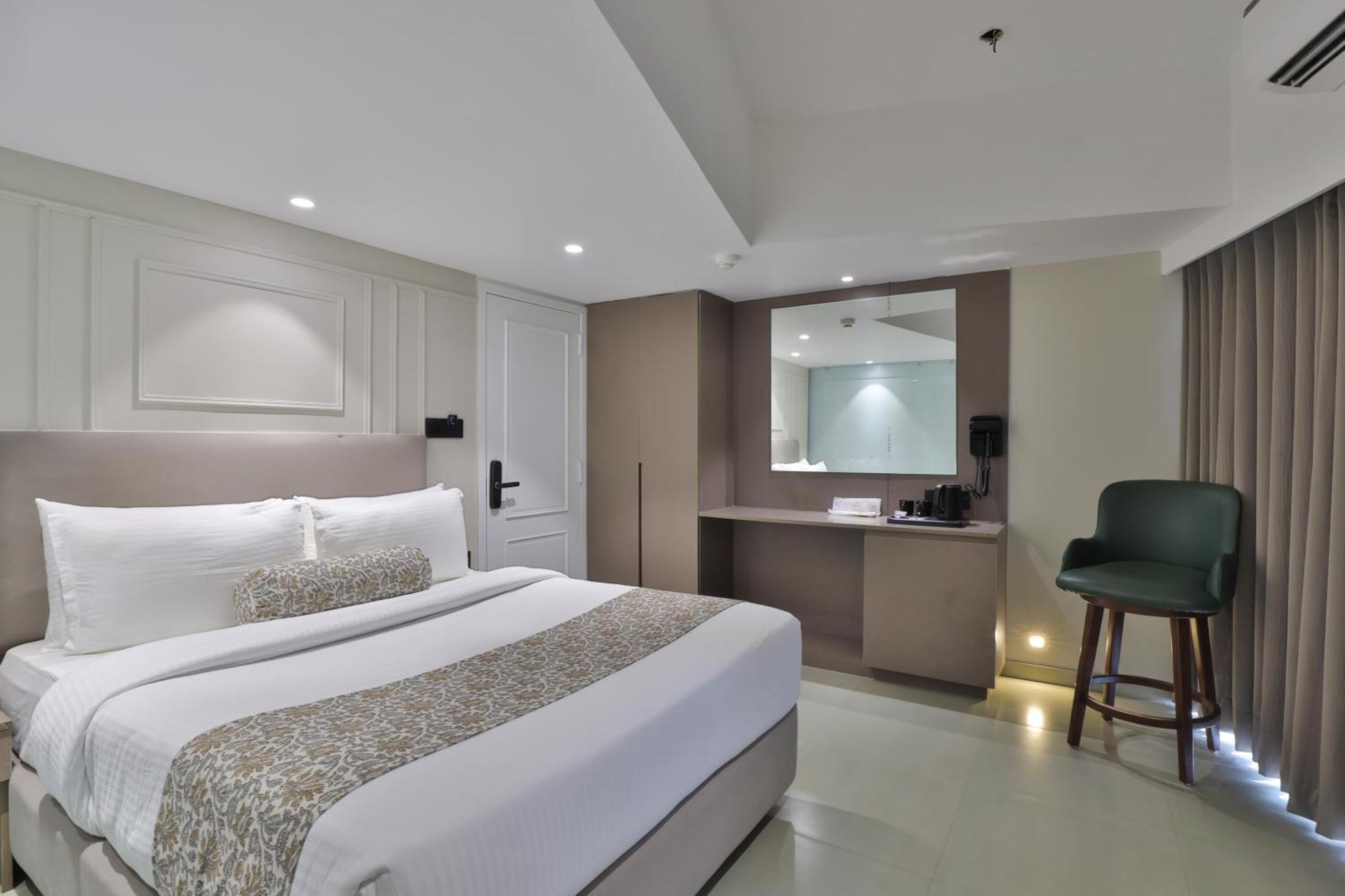 אחמדאבאד Hotel The Grand Suites מראה חיצוני תמונה